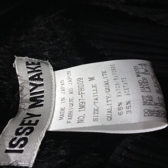 Issey Miyake top - Picture 6 of 6